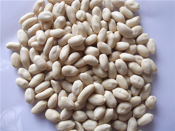 7 脱皮花生仁 blanched peanuts.jpg